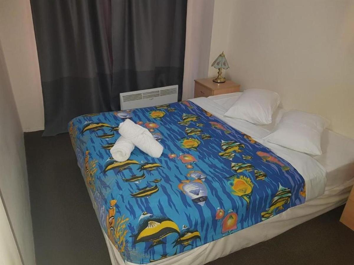 Accommodation Sydney - Kent Street Sydney Cbd Top Floor 2 Bedroom Apartment With Balcony Exterior photo